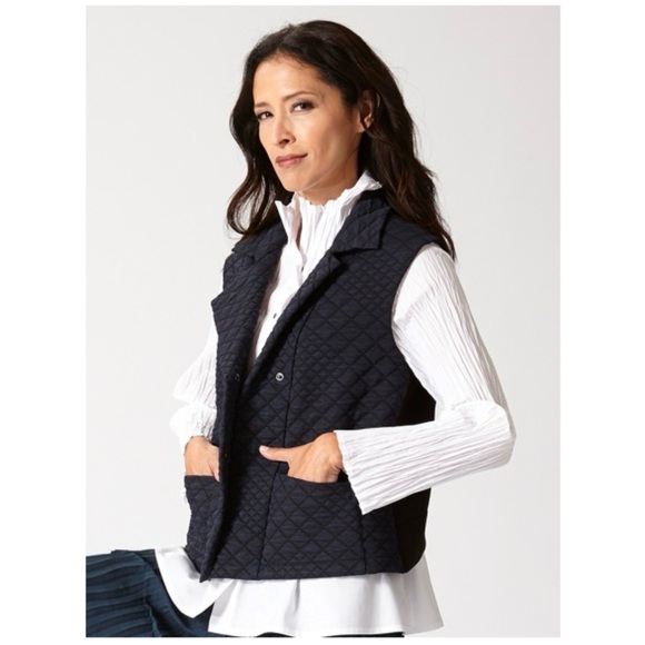 Talbots Black Diamond Sleeveless Button Close Vest - Picture 1 of 6